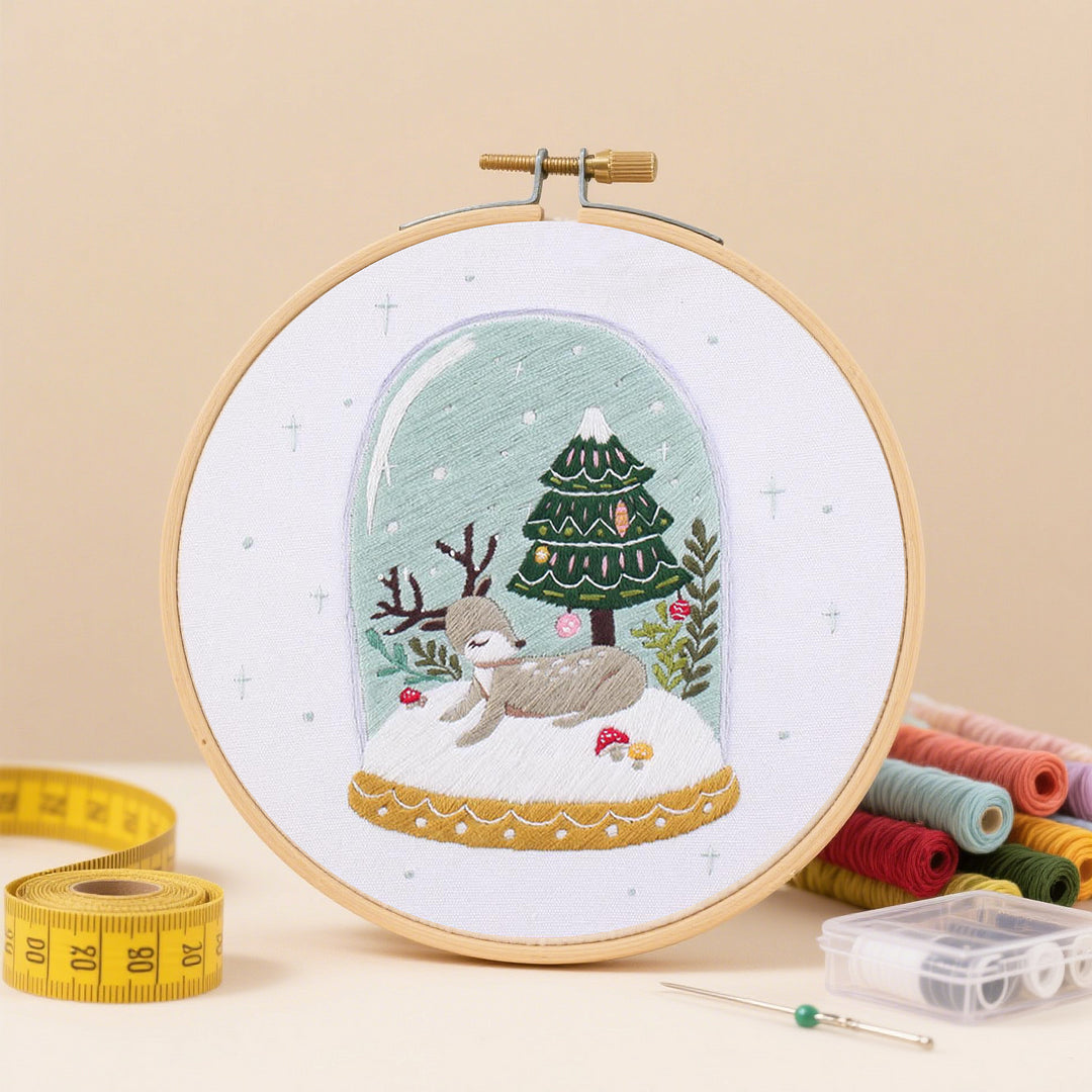Christmas Charm Embroidery Kit Set