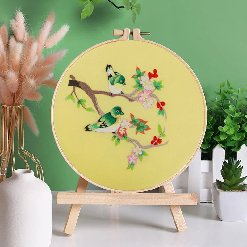 Embroidery Hoop Birds gift Kit for Beginner