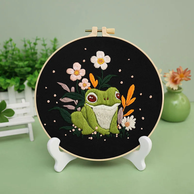 Frog Garden Embroidery Kit