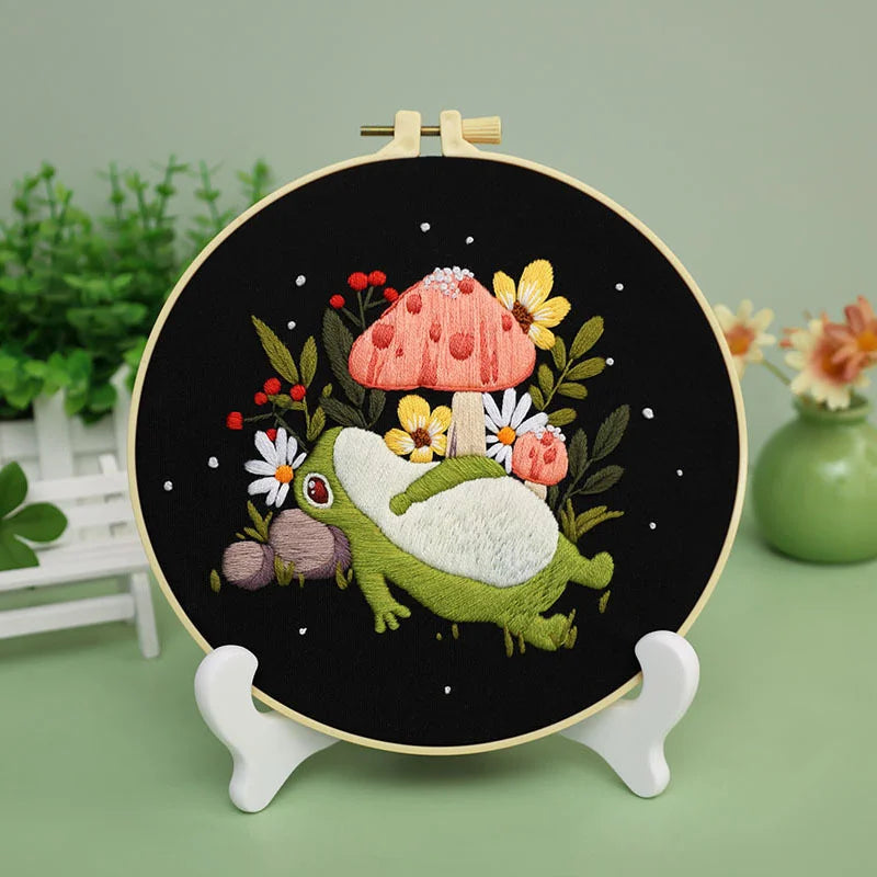 Frog Garden Embroidery Kit