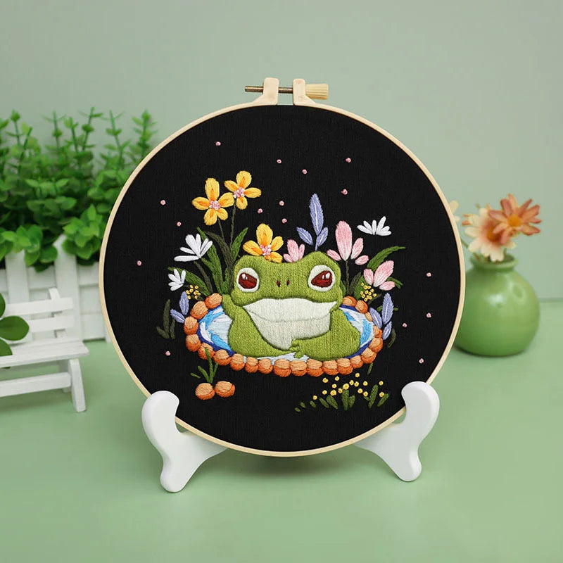 Frog Garden Embroidery Kit